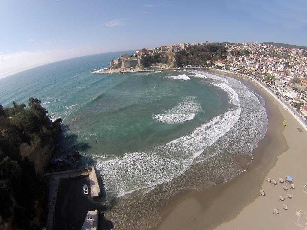 Guest House Alea Ulcinj Esterno foto